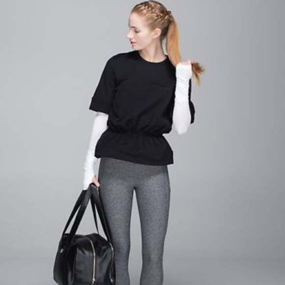 Lululemon black peblum top sweater - Picture 1 of 12